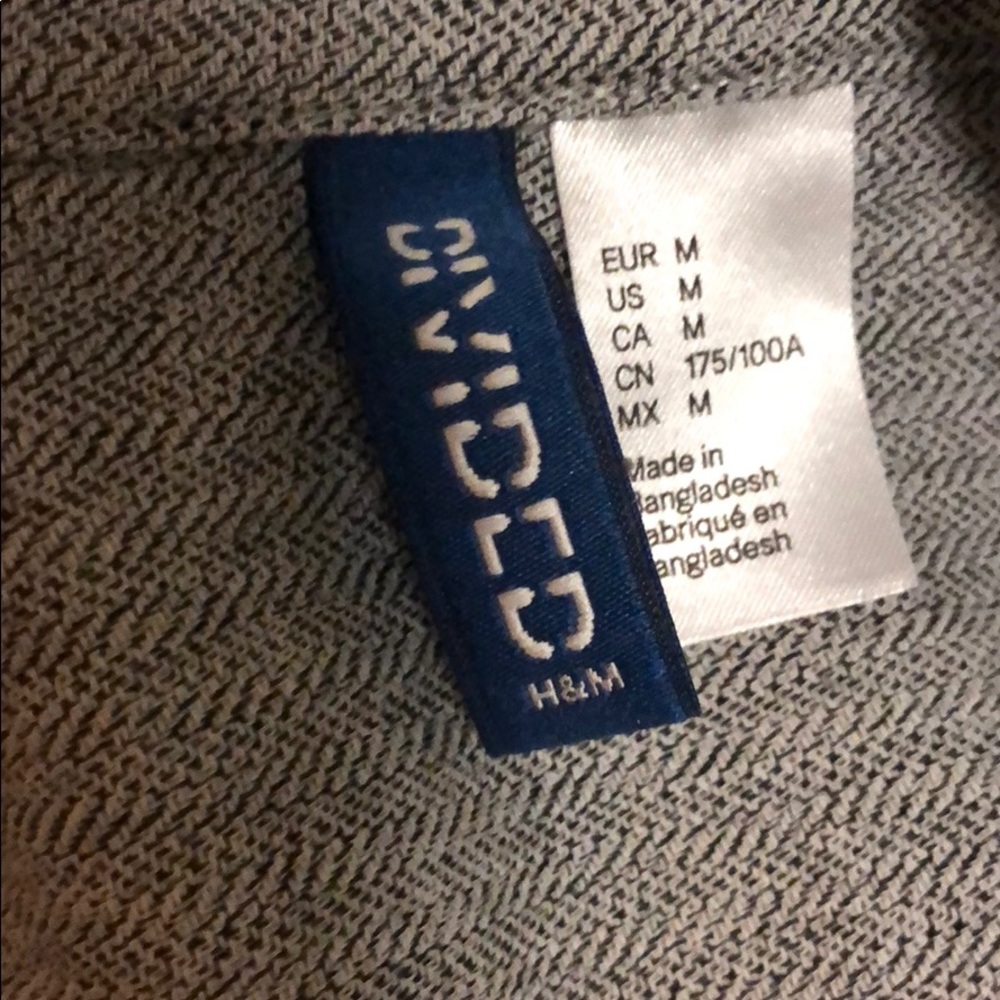 Divided / H&M Button Down - Picture 2 of 2